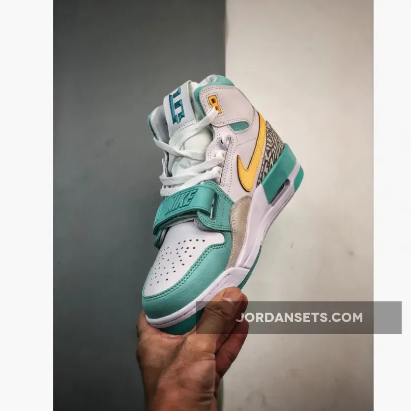 Brand New Jordan Legacy 312 Guo Ailun PE FV3625-181 Brand New Jordan Legacy 312 Guo Ailun PE FV3625-181