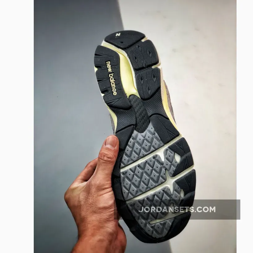 New Balance 990v3 Made In USA Marblehead with incense | 990 marblehead New Balance 990v3 Made In USA Marblehead with incense | 990 marblehead