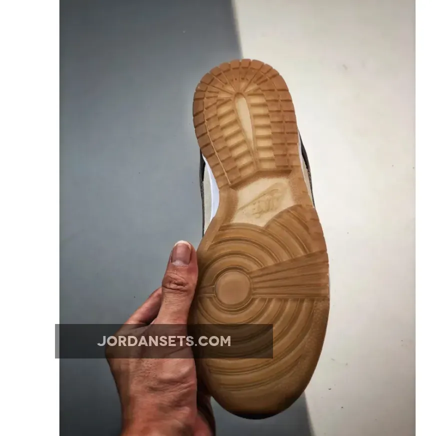 Restock Nike Dunk Low Plum Eclipse | Plum Dunk FJ4734-100 Restock Nike Dunk Low Plum Eclipse | Plum Dunk FJ4734-100