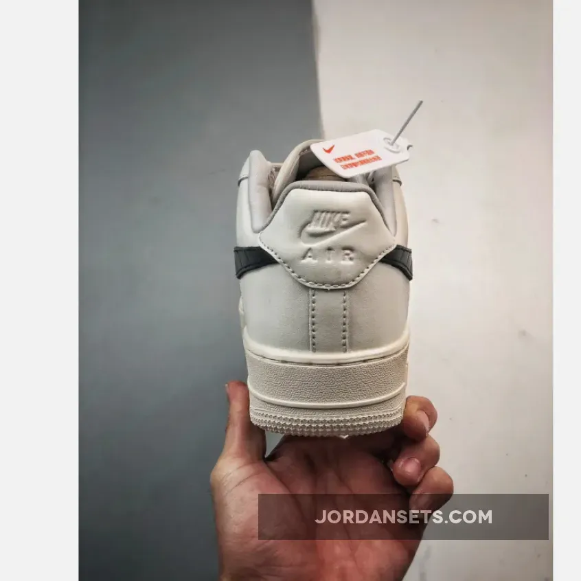 Nike Air Force 1 Low "Quilted Swooshes" White | SWOOSH ACCOUNT Nike Air Force 1 Low "Quilted Swooshes" White | SWOOSH ACCOUNT