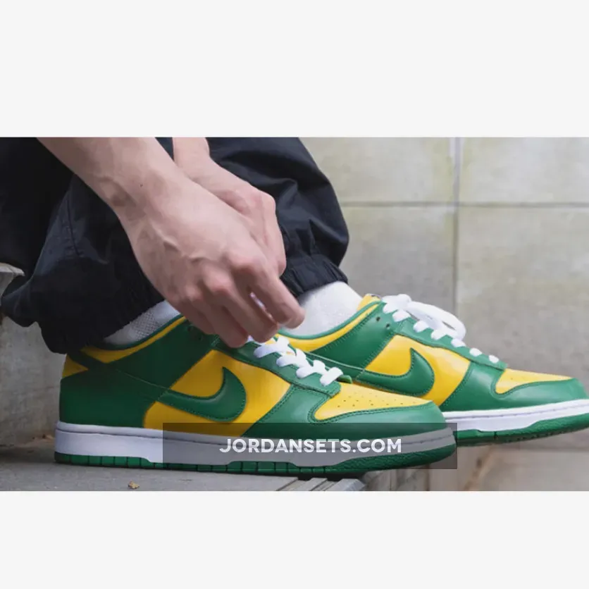 Nike Dunk Low SP Brazil CU1727-700 / green and yellow nike dunks