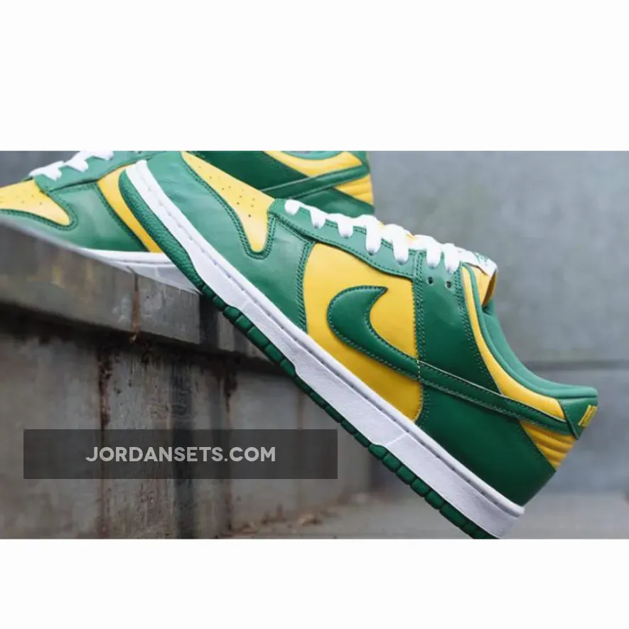 Nike Dunk Low SP Brazil CU1727-700 / green and yellow nike dunks