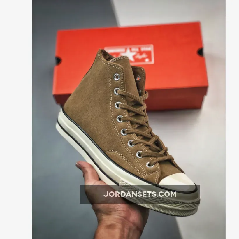Converse Chuck 70 Suede Sand Dune/Egret/Black A01457C converse suede low top