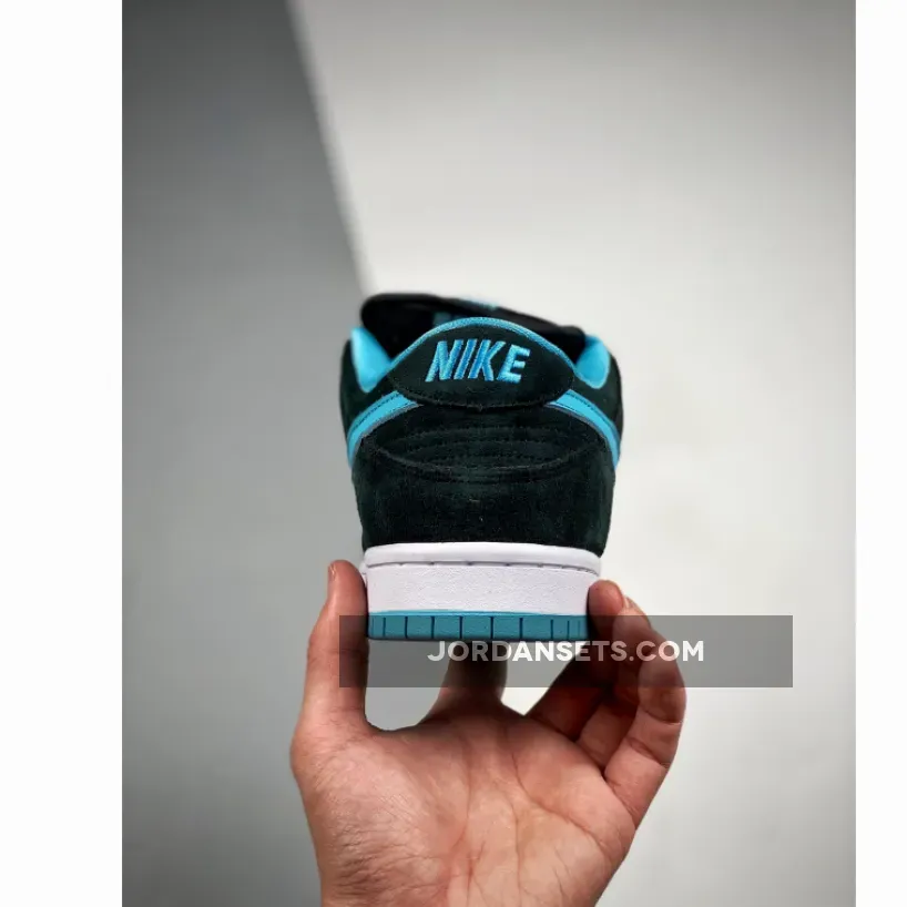 Jade Dunks / Nike SB Dunk Low Pro Black/Clear Jade-White 304292-030