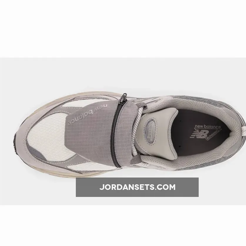 New Balance 2002R Pocket Grey M2002RVC #new balance m2002rvc