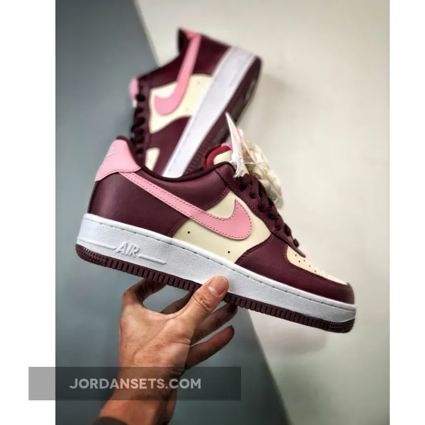 Nike Air Force 1 Low 'Valentine's Day' Sail/Night Maroon-Pink FD9925-161 - night maroon and medium soft pink goat