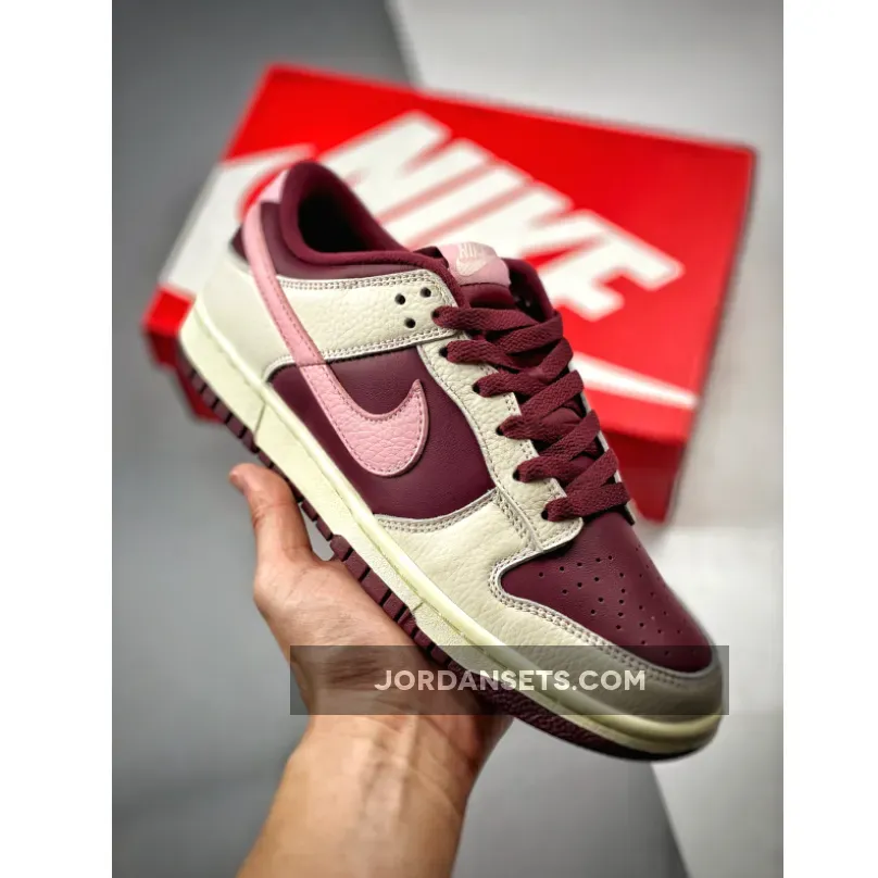 Nike Dunk Low Retro PRM Valentines Day (2023) DR9705-100
