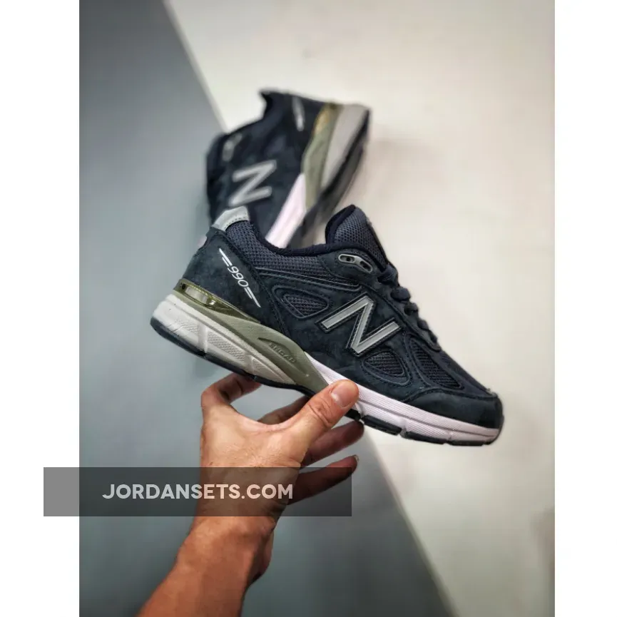 Kith x New Balance 990v4 Navy M990NV4 / navy blue new balance 990