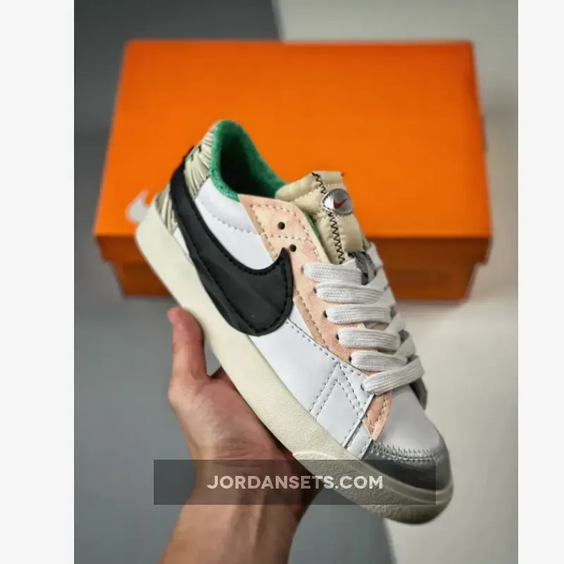 Nike Blazer Low Jumbo Mighty Swooshers DX6059-101
