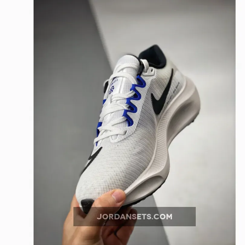 Nike Zoom Fly 5 ‘White Black Old Royal’ DZ2769-101 Nike Zoom Fly 5 ‘White Black Old Royal’ DZ2769-101