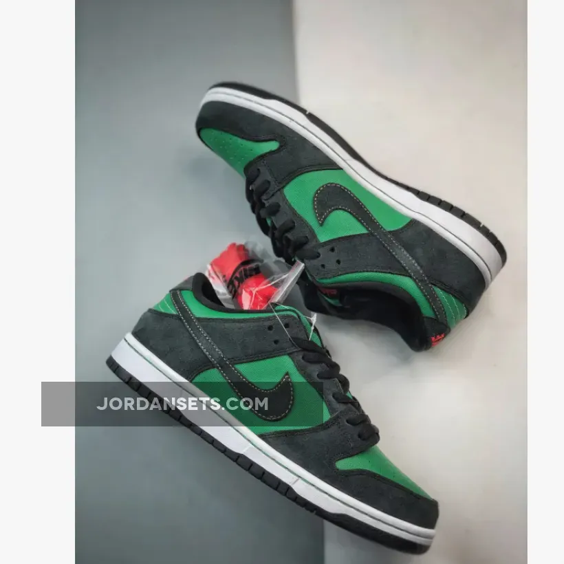 Nike SB Dunk Low Premium ‘Pine Green Woodgrain’ 313170-306 Nike SB Dunk Low Premium ‘Pine Green Woodgrain’ 313170-306