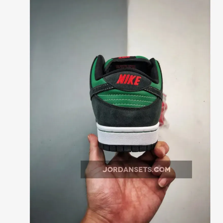 Nike SB Dunk Low Premium ‘Pine Green Woodgrain’ 313170-306 Nike SB Dunk Low Premium ‘Pine Green Woodgrain’ 313170-306