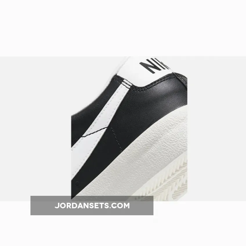 Nike Blazer Low 77 Vintage Black DA6364-001