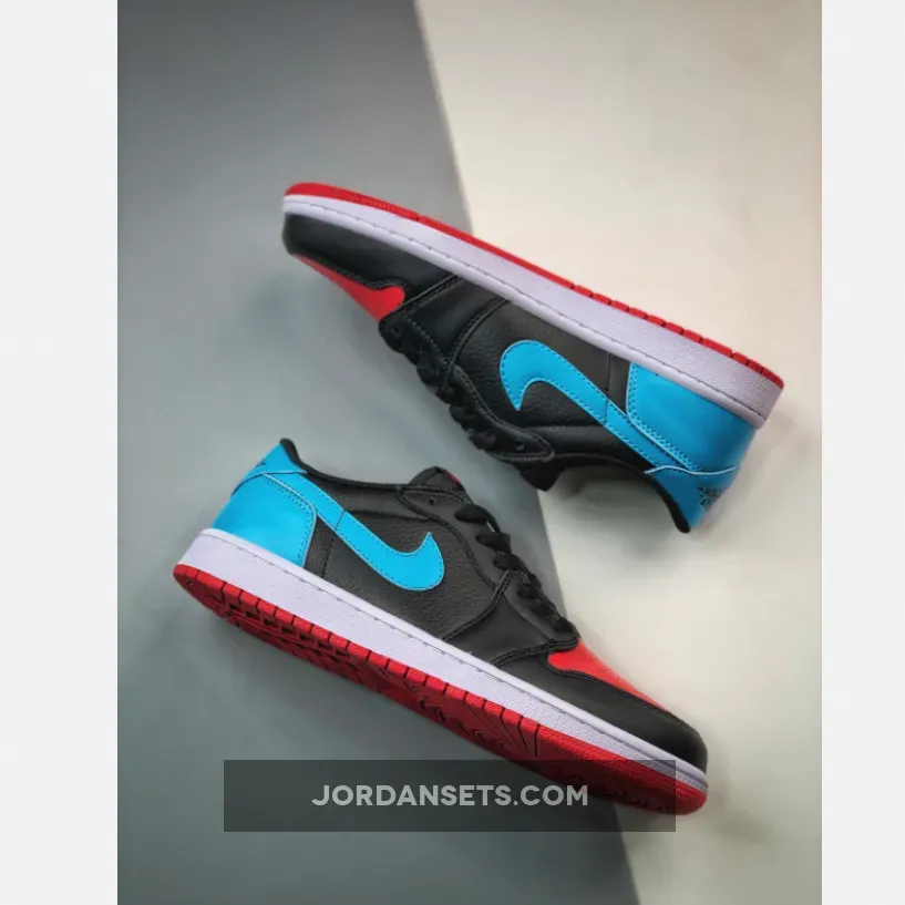 Air Jordan 1 Low OG 'UNC to Chicago' Black/Blue-Gym Red / jordan unc 1 low