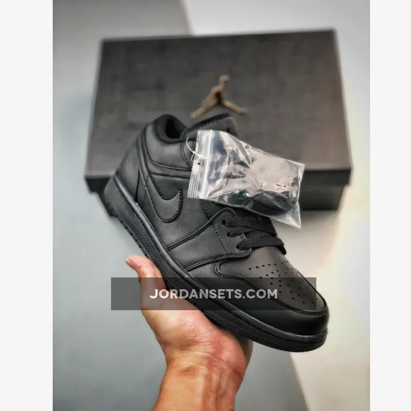Air Jordan 1 Low Triple Black #jordan 1 triple black low