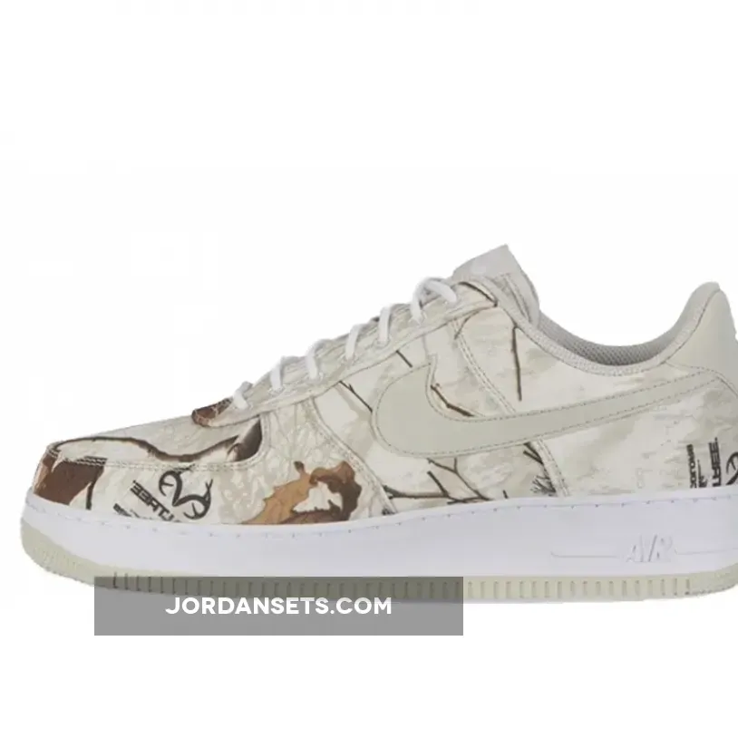 Nike Air Force 1 07 LV8 3 Reflective Camo White realtree camo white
