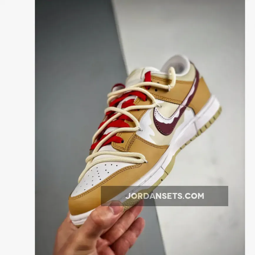 Nike Dunk Low ‘Merry Christmas’ Beige White Red Nike Dunk Low ‘Merry Christmas’ Beige White Red