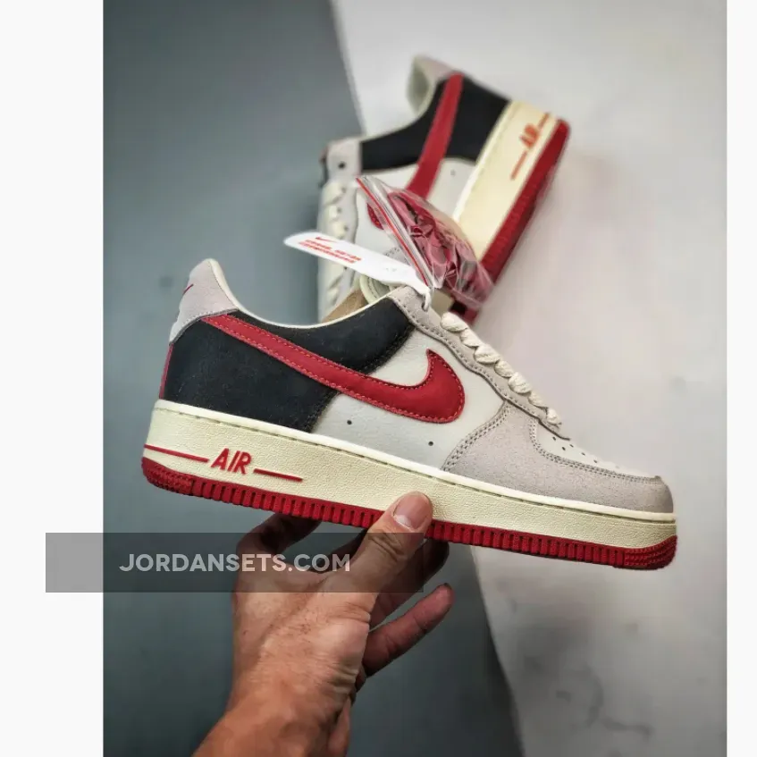 Nike Air Force 1 ’07 "Chicago" White/Gym Red-Coconut Milk Nike Air Force 1 ’07 "Chicago" White/Gym Red-Coconut Milk
