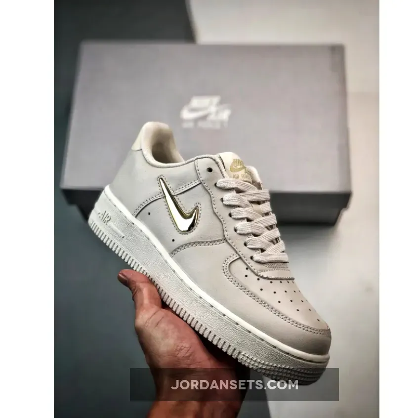 Nike Air Force 1 07 LX Jewel Phantom AO3814-001