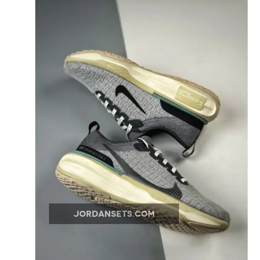 Nike ZoomX Invincible Run Flyknit 3 Cool Grey Black