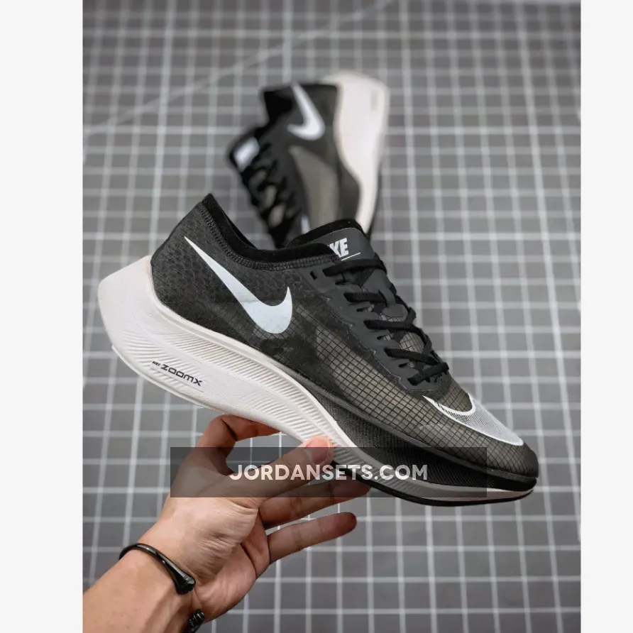 Nike ZoomX VaporFly NEXT% 2 Black White / Nike Vaporfly Black AO4568-001