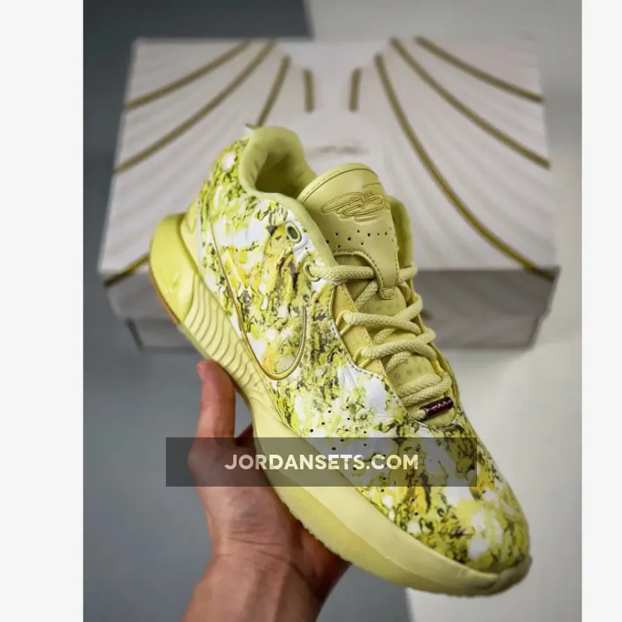 Nike LeBron 21 Yellow Marble New Releases