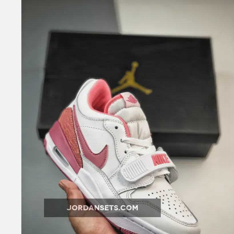 Nike Zoom Freak 3 Valentines Day Jordan Legacy 312 Low White/Coral Chalk/Desert Berry FN3407-161