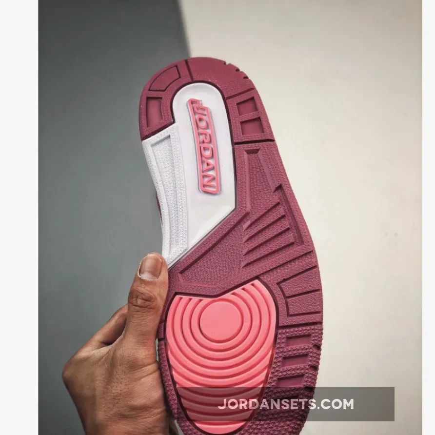 Nike Zoom Freak 3 Valentines Day Jordan Legacy 312 Low White/Coral Chalk/Desert Berry FN3407-161