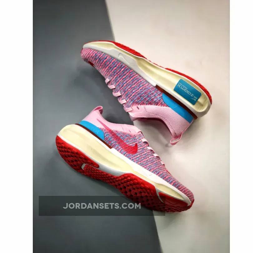 nike invincible run flyknit 3 wmns pink white dr2660-600 / nike invincible run 2 flyknit