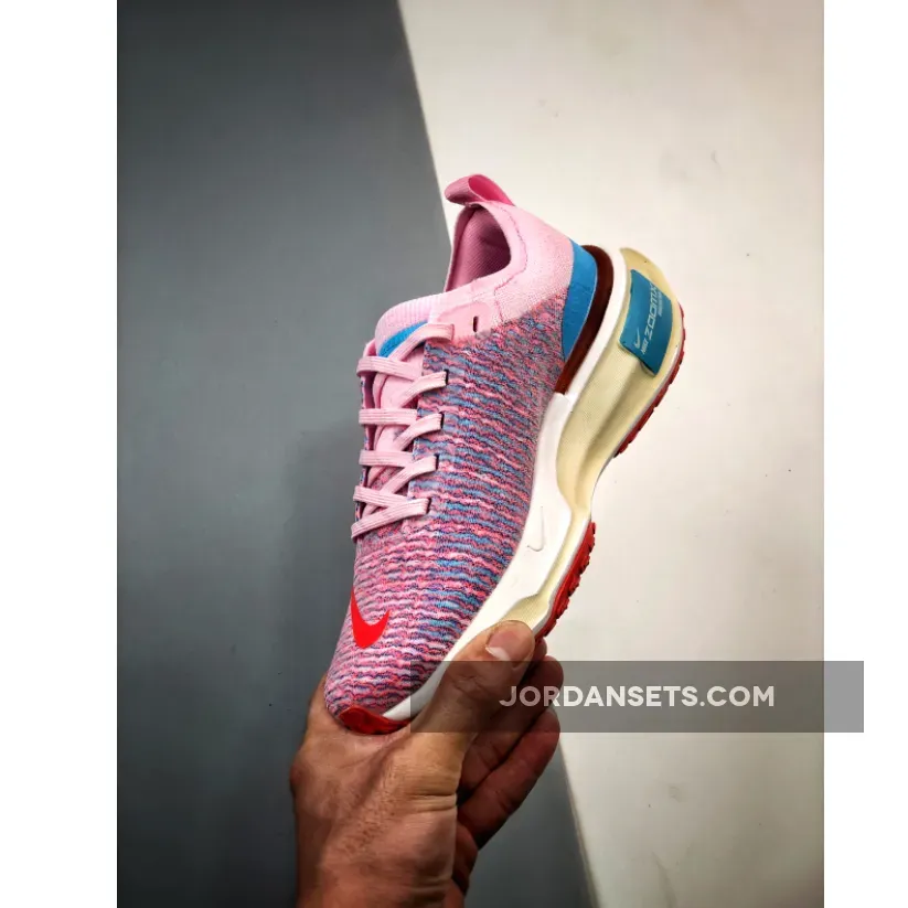 nike invincible run flyknit 3 wmns pink white dr2660-600 / nike invincible run 2 flyknit