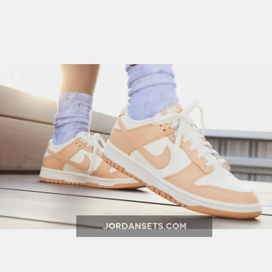 Nike Dunk Low Sail/Harvest Moon DD1503-114 nike dunk low wmns harvest moon