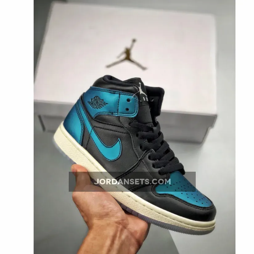 Air Jordan 1 Mid 'Iridescent Black' BQ6472-009 Discount
