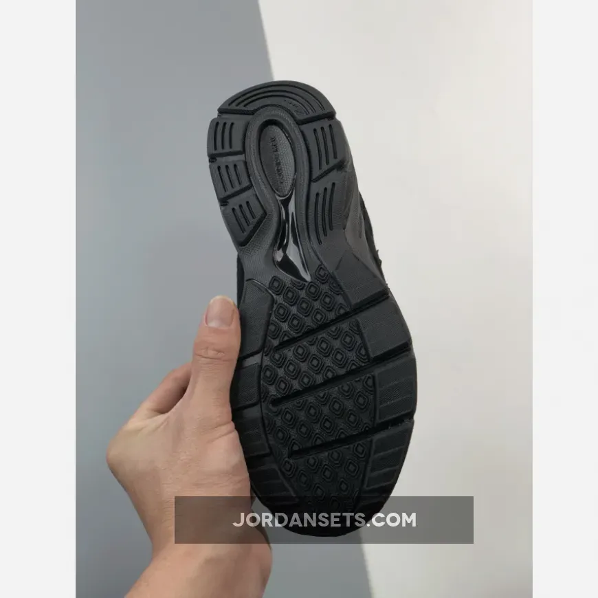 New Balance 'Triple Black' M990BB4 For Sale New Balance 'Triple Black' M990BB4 For Sale