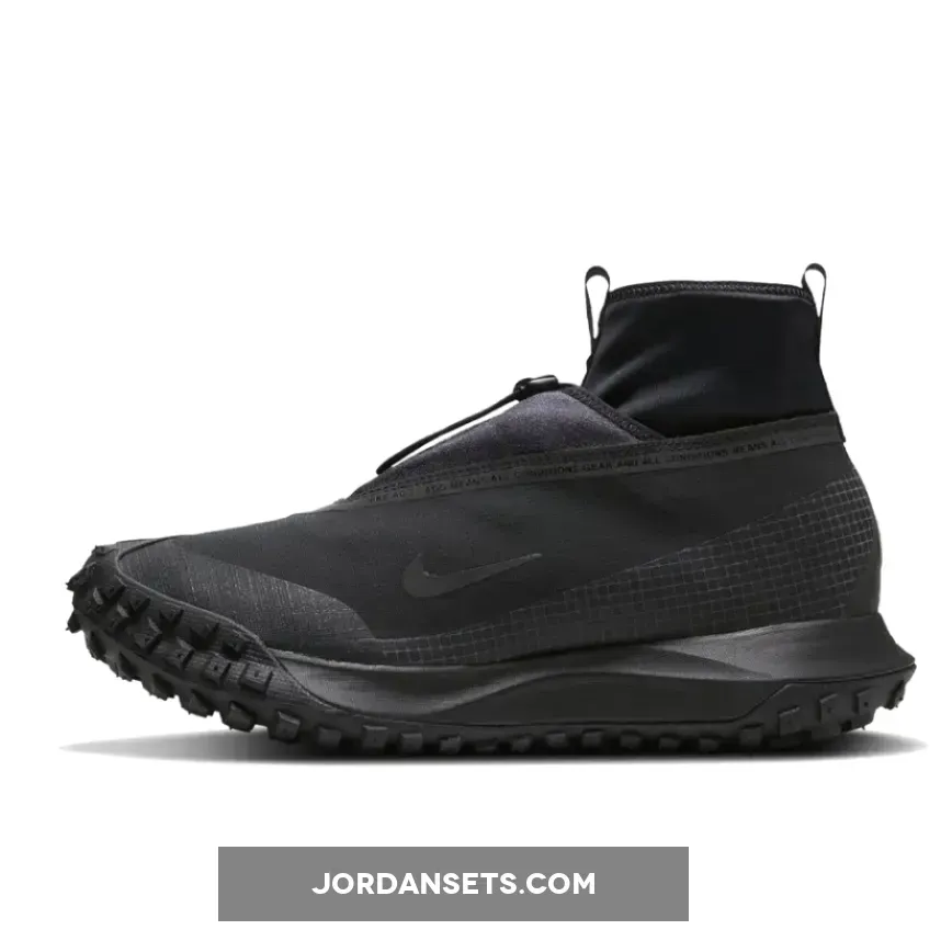 Nike ACG Mountain Fly Gore-tex Dark Grey/Black #acg mountain fly gore-tex on feet