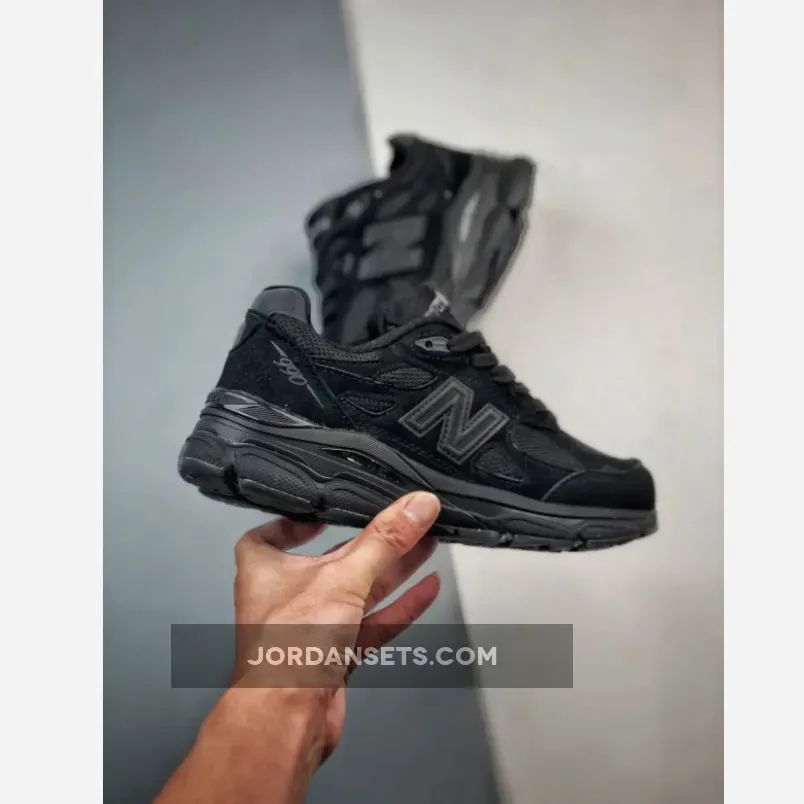 Restock New Balance 990v3 MiUSA Total Black M990TB3 Restock New Balance 990v3 MiUSA Total Black M990TB3