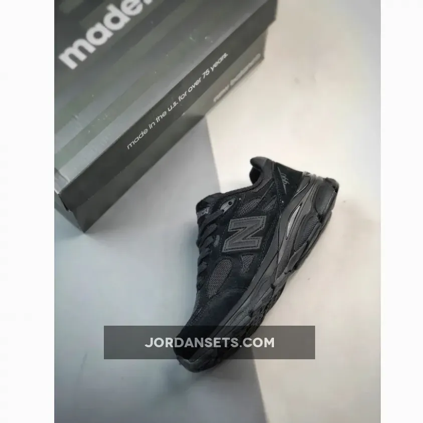 Restock New Balance 990v3 MiUSA Total Black M990TB3 Restock New Balance 990v3 MiUSA Total Black M990TB3