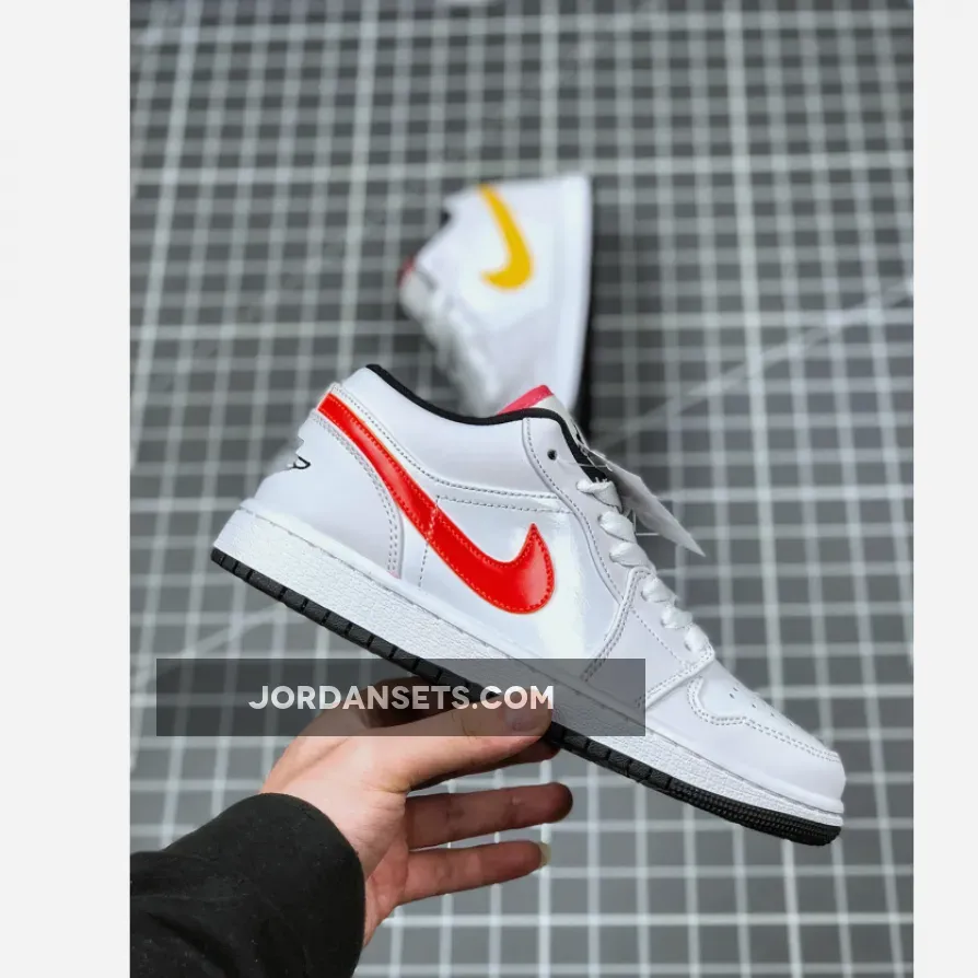 Jordan 1 Low Multicolored Air Jordan 1 Low - Swoosh White/Multi-Color/Black AJ1
