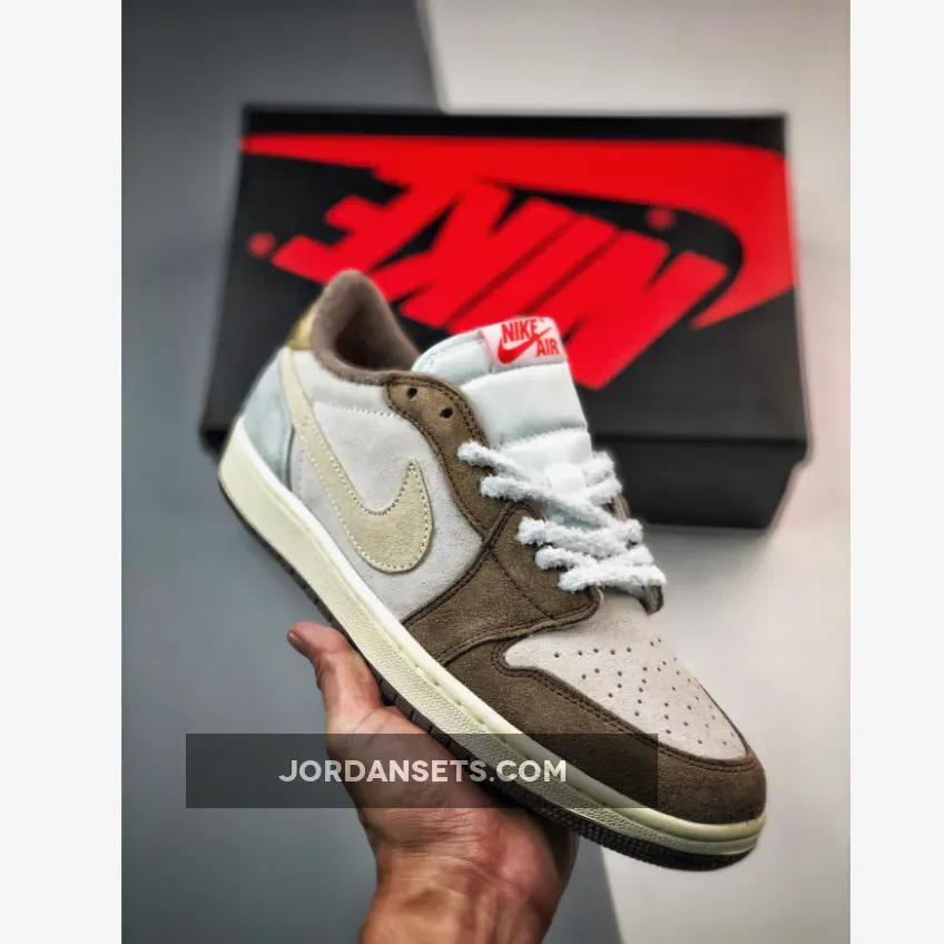In The Year Of The Rabbit Air Jordan 1 Low OG Year of the Rabbit