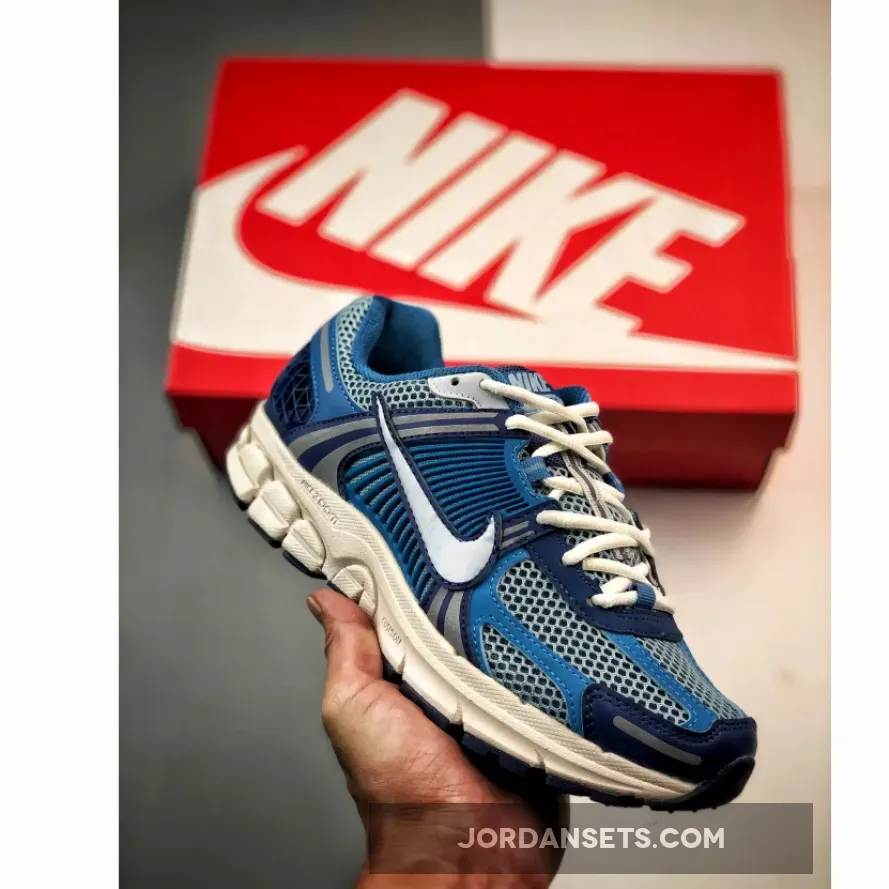 For Sale Nike Zoom Vomero 5 Worn Blue FB9149-400