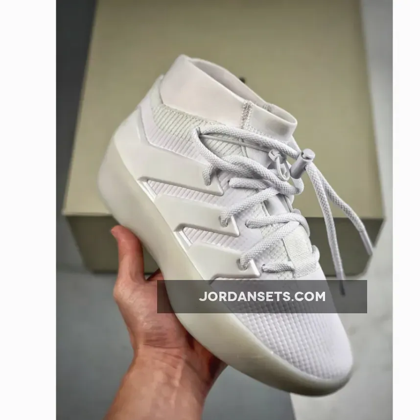 Fear of God Athletics I Basketball Triple White IF6681