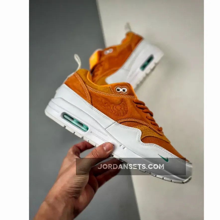 Serena Williams Design Crew x Nike Air Max 1 Monarch/White-Sundial / Air Max 1 G FQ4298-800