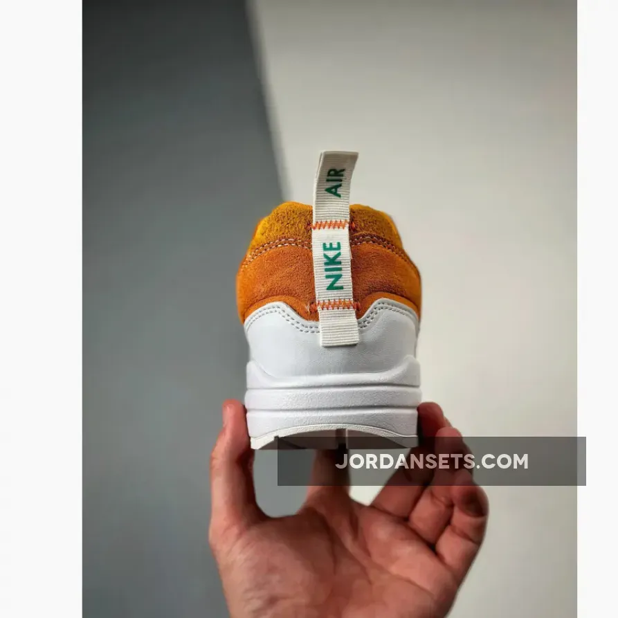 Serena Williams Design Crew x Nike Air Max 1 Monarch/White-Sundial / Air Max 1 G FQ4298-800