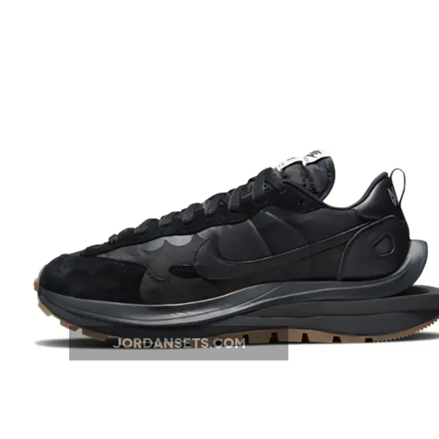 sacai x Nike Vaporwaffle 'Black/Gum' #sacai black gum