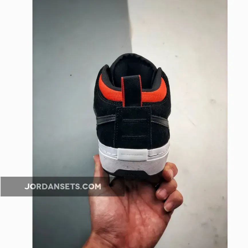Nike SB React Leo Black Electro Orange DX4361-002 Restock Nike SB React Leo Black Electro Orange DX4361-002 Restock