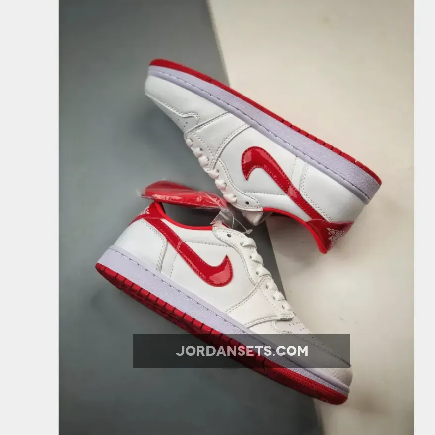 Air Jordan 1 Low OG University Red CZ0790-161 Brand New