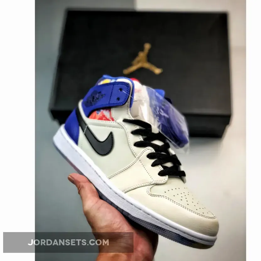 Air Jordan 1 Mid "Valentine’s Day Flowers" FD4330-101