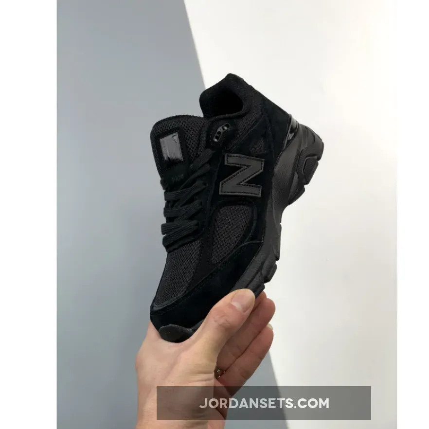 New Balance 'Triple Black' M990BB4 For Sale New Balance 'Triple Black' M990BB4 For Sale