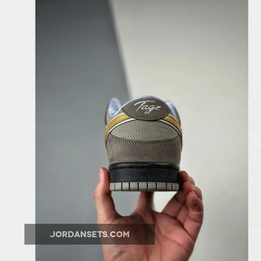 Concepts X Nike SB Dunk Low Oil Spill Lobster Online