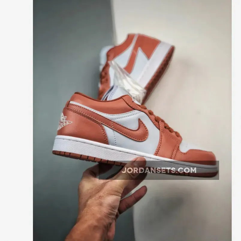 Air Jordan 1 Low Pure Platinum/Sky J Orange-White Outlet Air Jordan 1 Low Pure Platinum/Sky J Orange-White Outlet