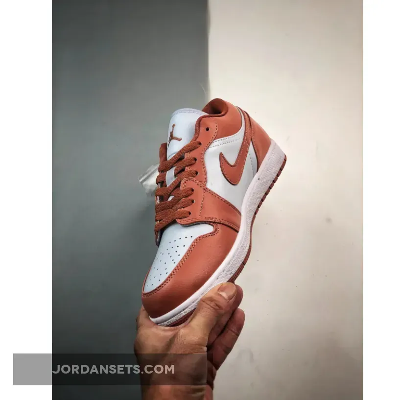 Air Jordan 1 Low Pure Platinum/Sky J Orange-White Outlet Air Jordan 1 Low Pure Platinum/Sky J Orange-White Outlet